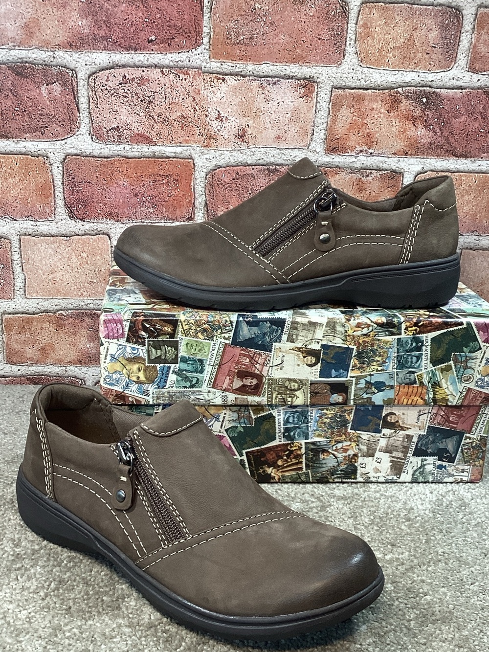 Clarks Carleigh Ray womens slip on loafers booties size 7.5